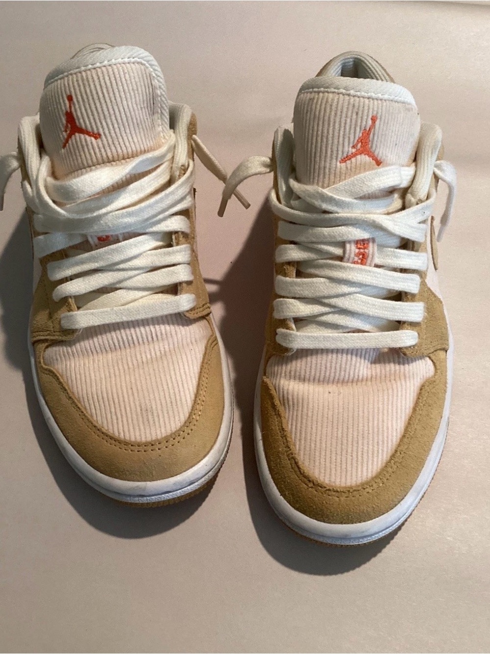 Nike Women’s Air Jordan 1 Low-Top Sneakers, SE DH7820-700, Sz 6